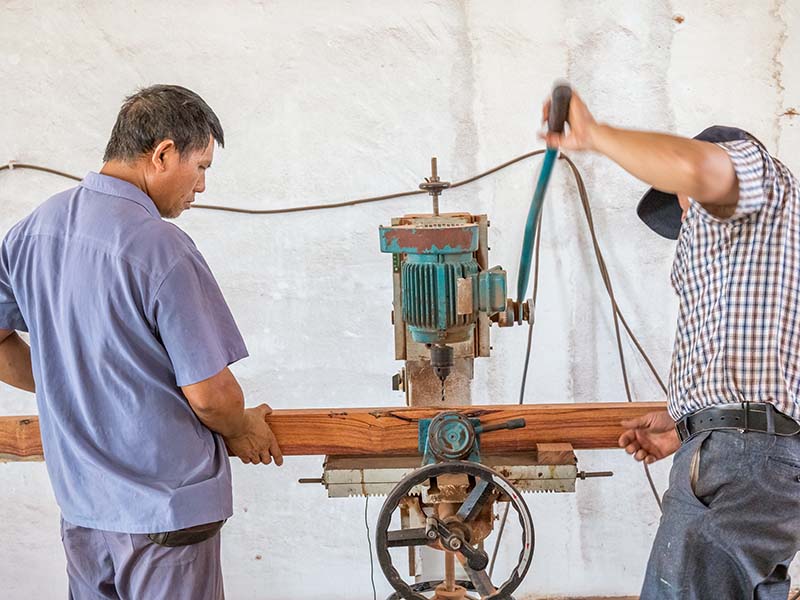 漳州楼梯地板柜门的油漆修复-11